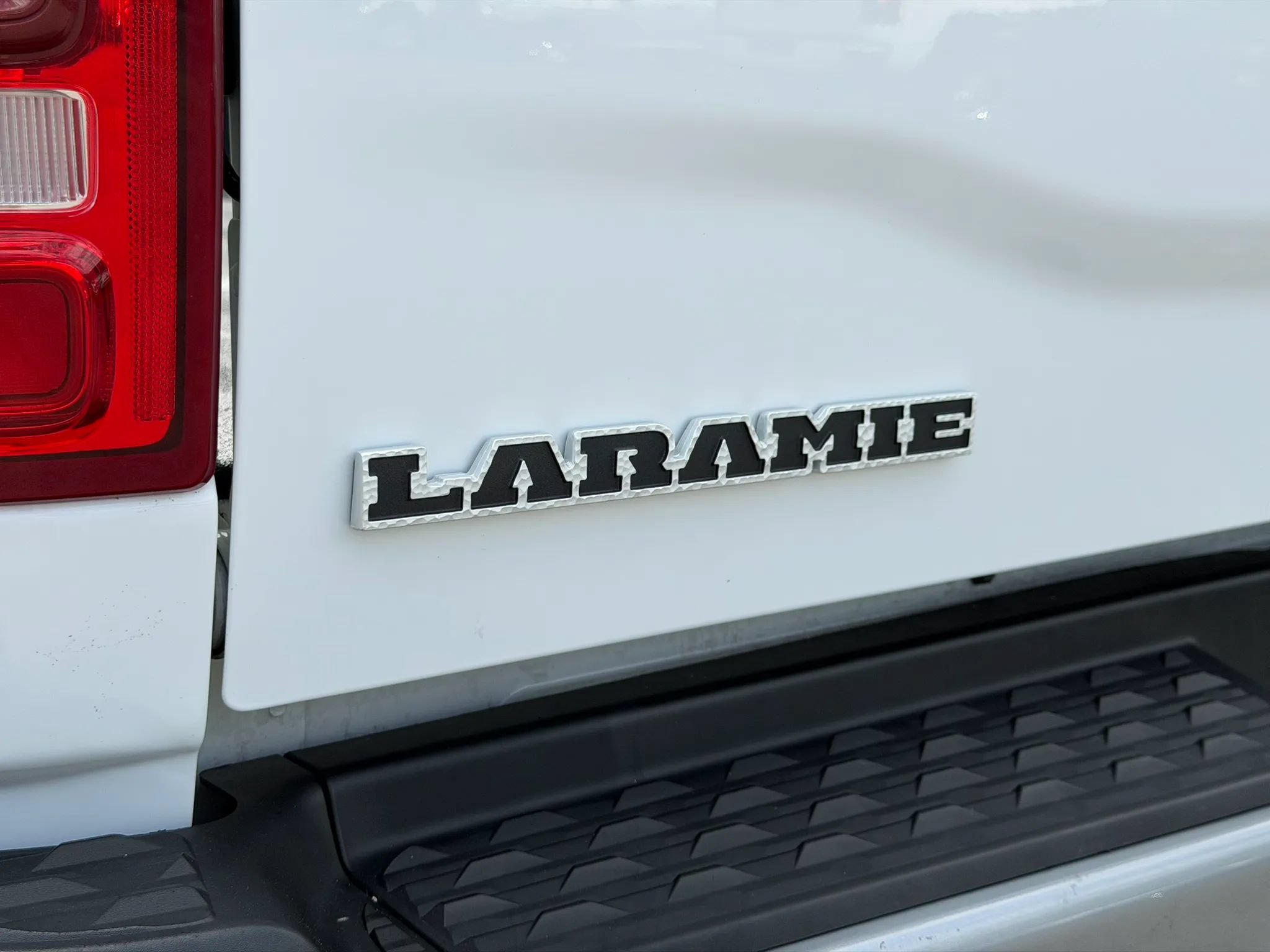 Used 2020 RAM 2500 Laramie AWD/4WD image 18