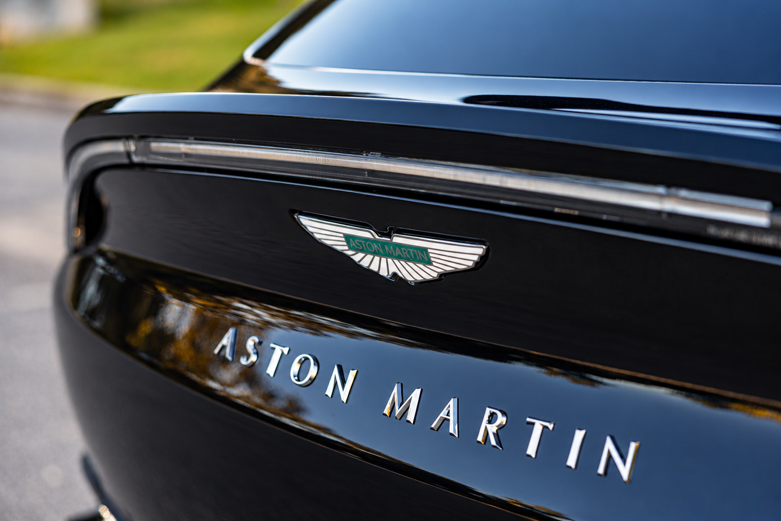 New 2026 Aston Martin DBX S AWD/4WD image 30