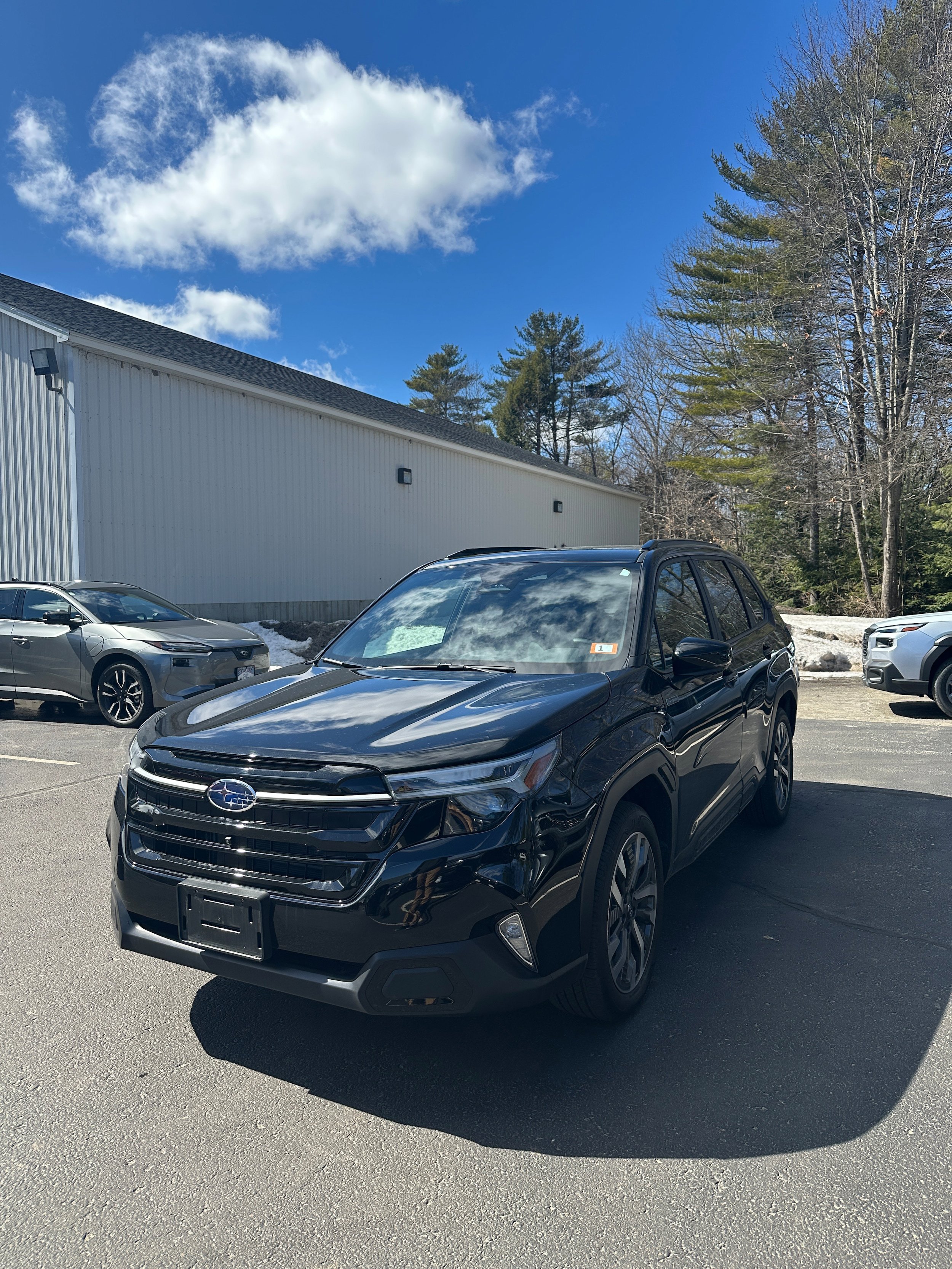 Used 2025 Subaru Forester Touring image 1