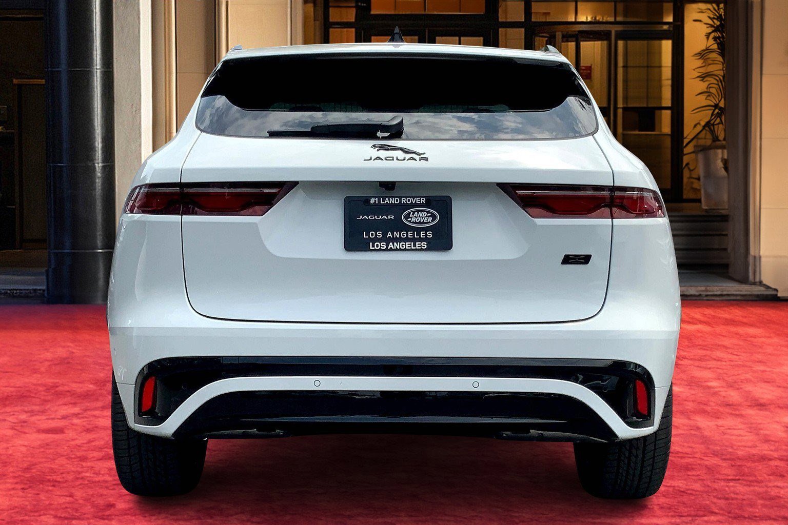 New 2026 Jaguar F-PACE R-Dynamic S image 3