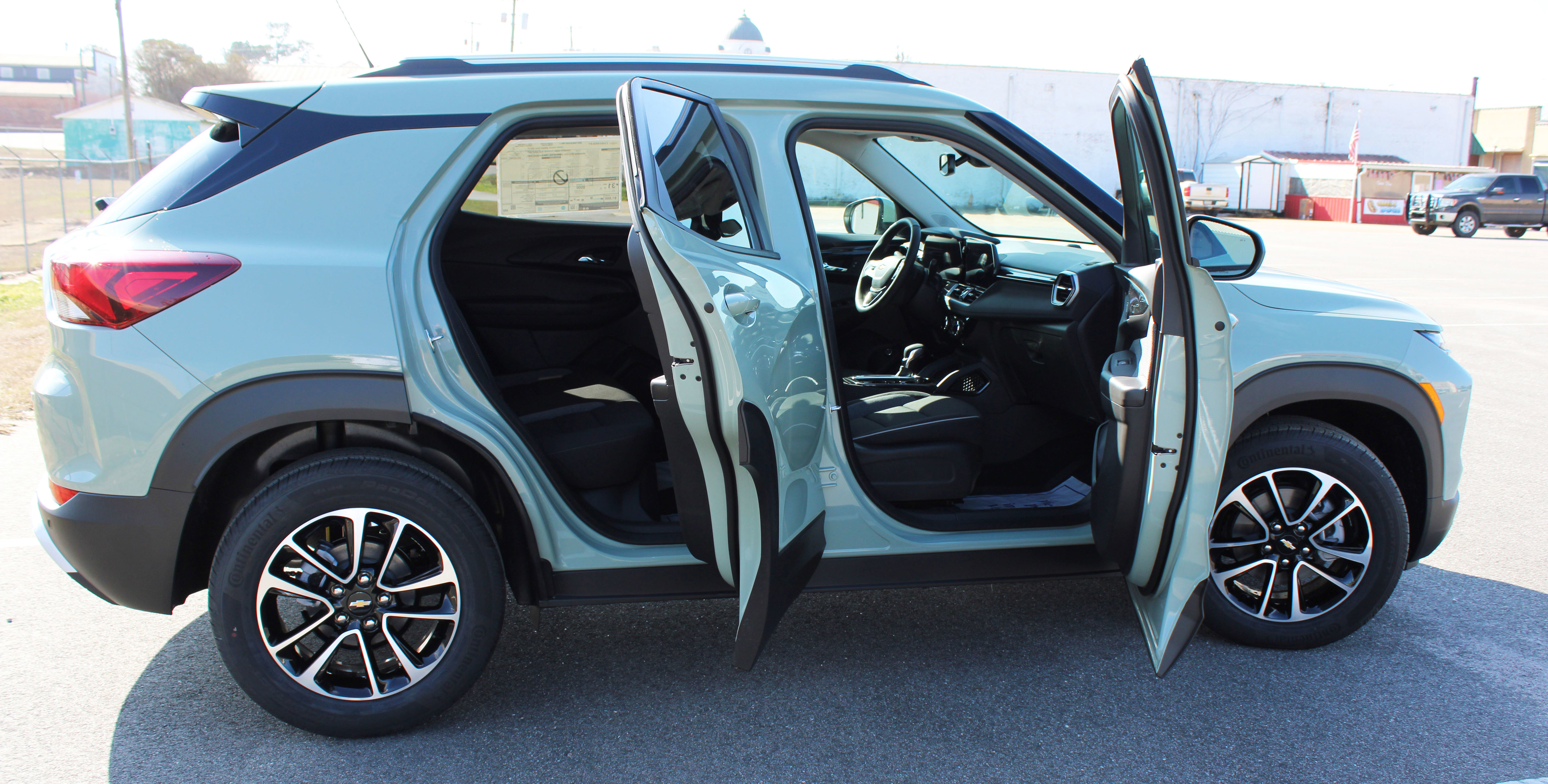 New 2026 Chevrolet TrailBlazer LT w/ Convenience Package image 12