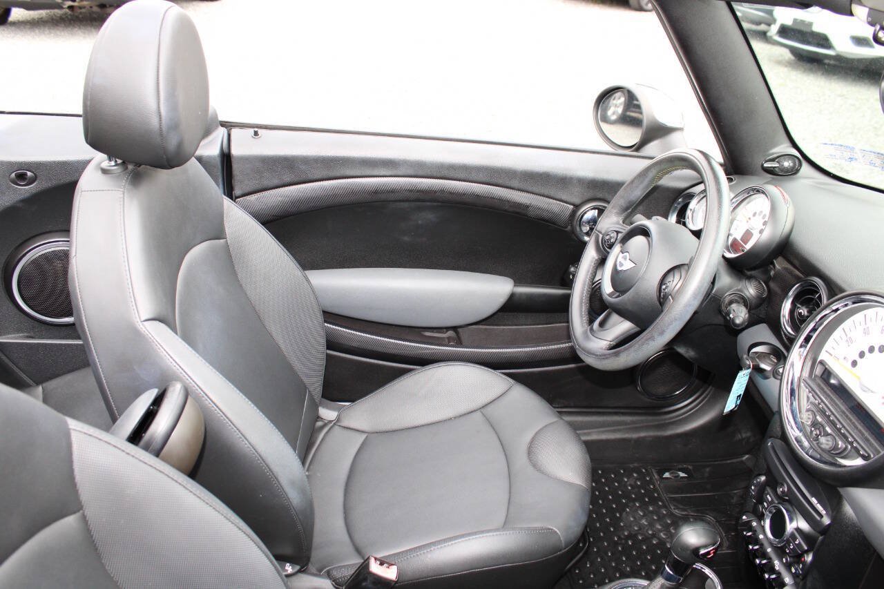 Used 2011 MINI Cooper S FWD image 19