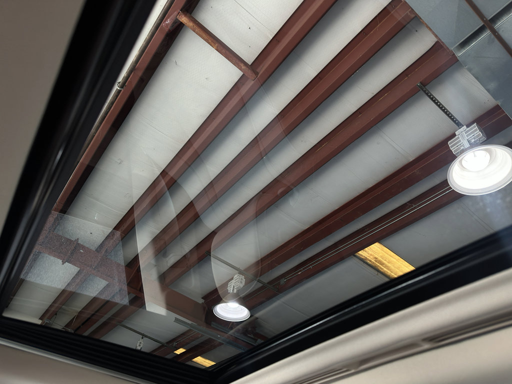 Used 2025 Mercedes-Benz GLE 350 4MATIC image 26