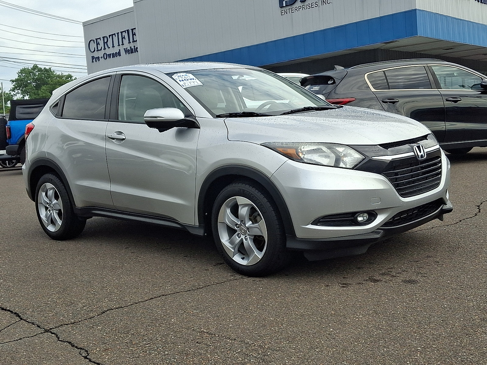 Used 2016 Honda HR-V EX image 3
