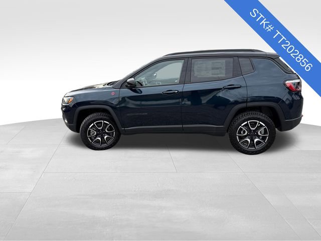 New 2026 Jeep Compass Trailhawk image 4