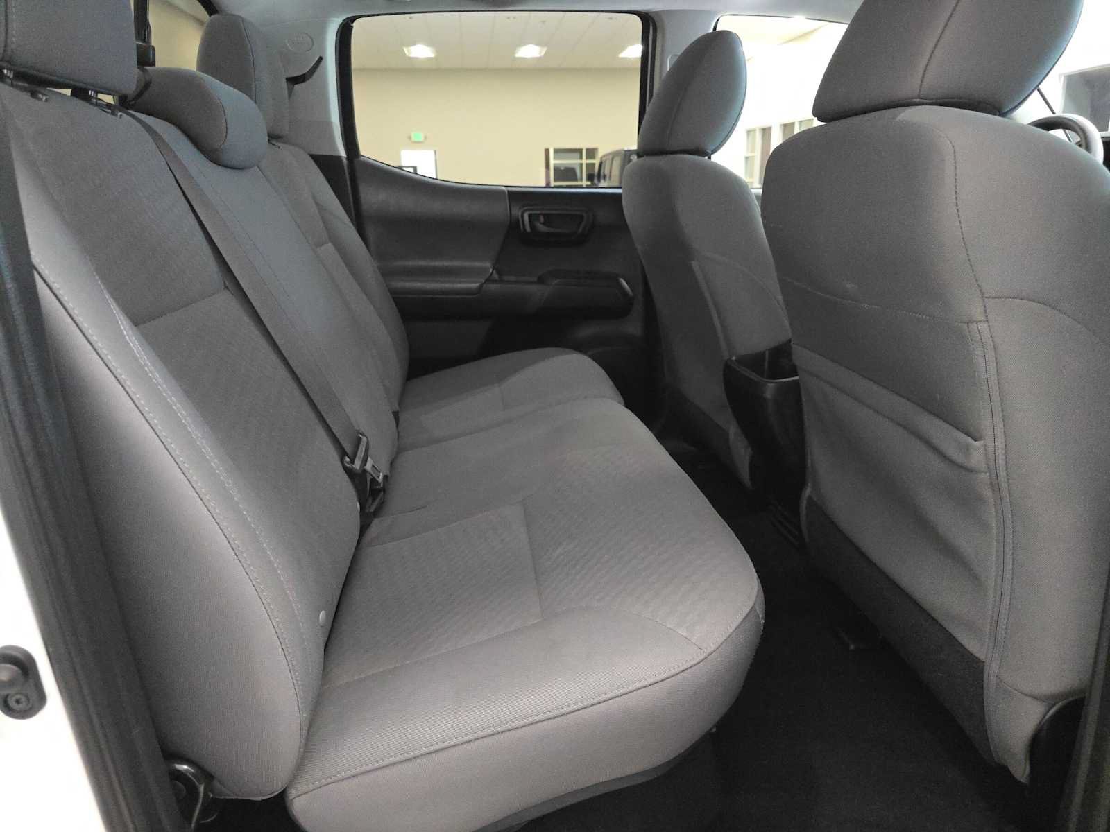 Used 2020 Toyota Tacoma SR AWD/4WD image 24