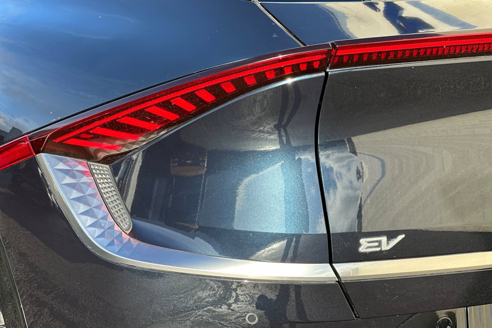 Used 2022 Kia EV6 Wind w/ Wind Technology Package image 37