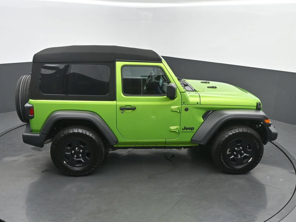 Used 2025 Jeep Wrangler Sport AWD/4WD image 40
