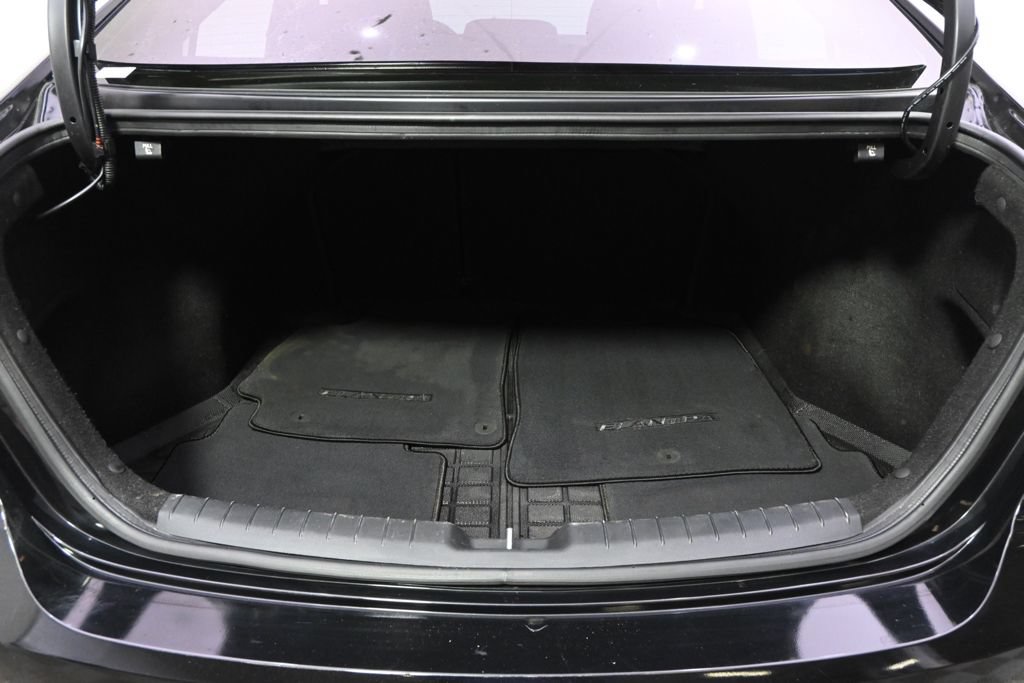 Used 2018 Hyundai Elantra SEL FWD image 19