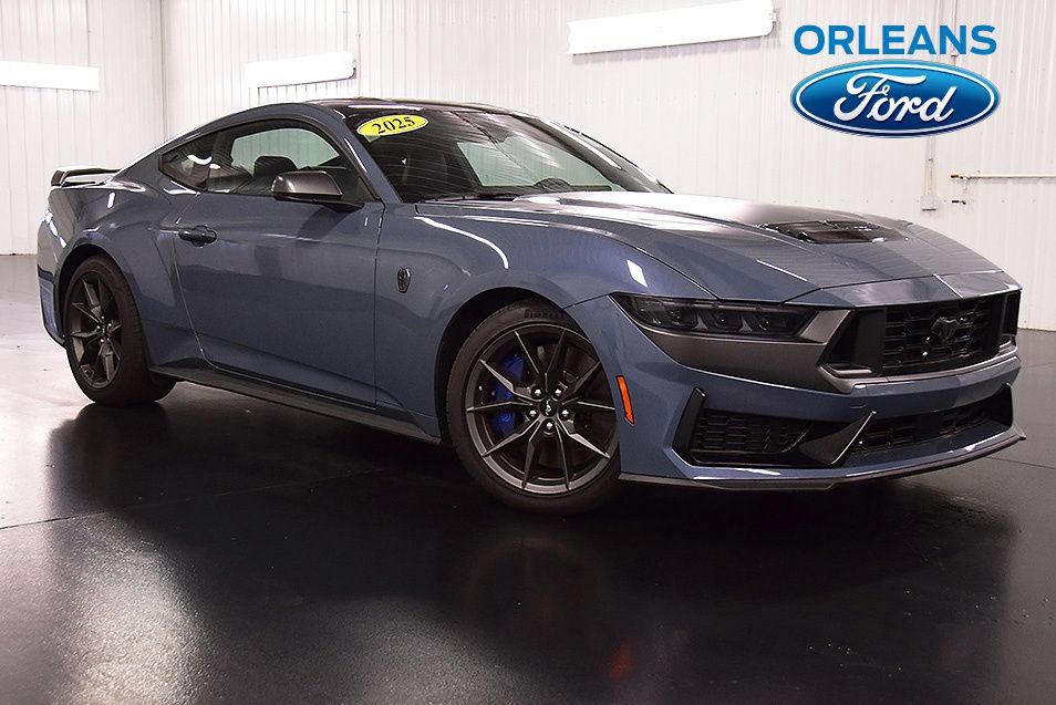 Used 2025 Ford Mustang Dark Horse RWD image 1
