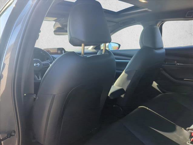 Used 2025 MAZDA MAZDA3 2.5 S Premium image 17