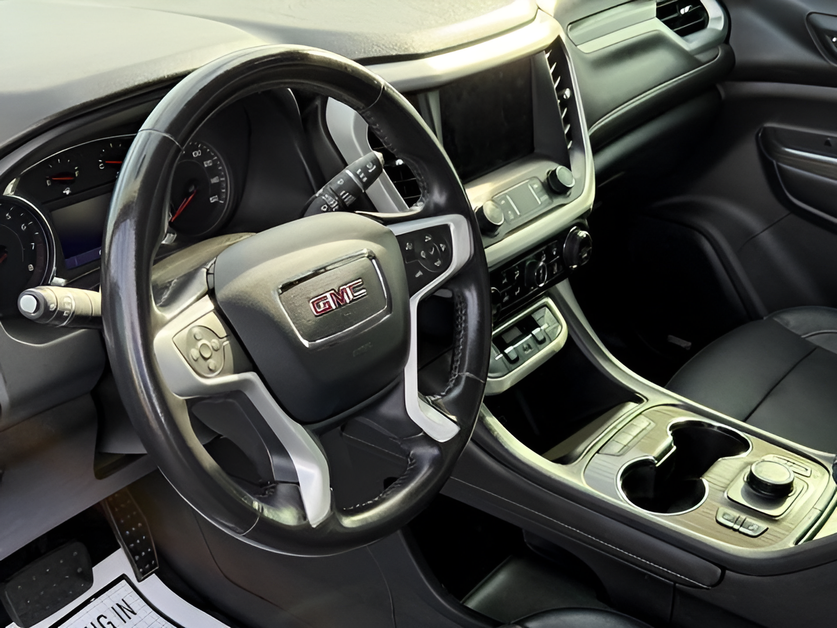 Used 2020 GMC Acadia SLT FWD image 20