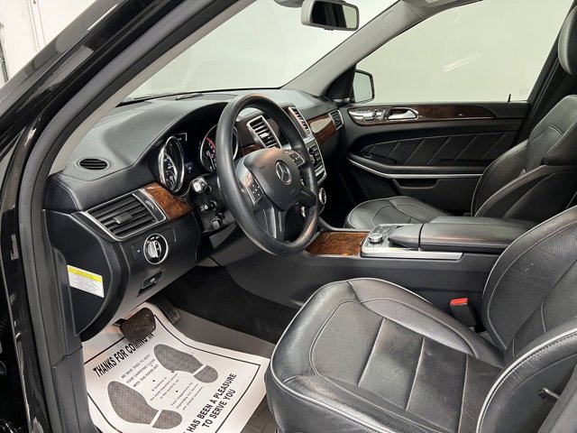 Used 2014 Mercedes-Benz GL 550 4MATIC image 22