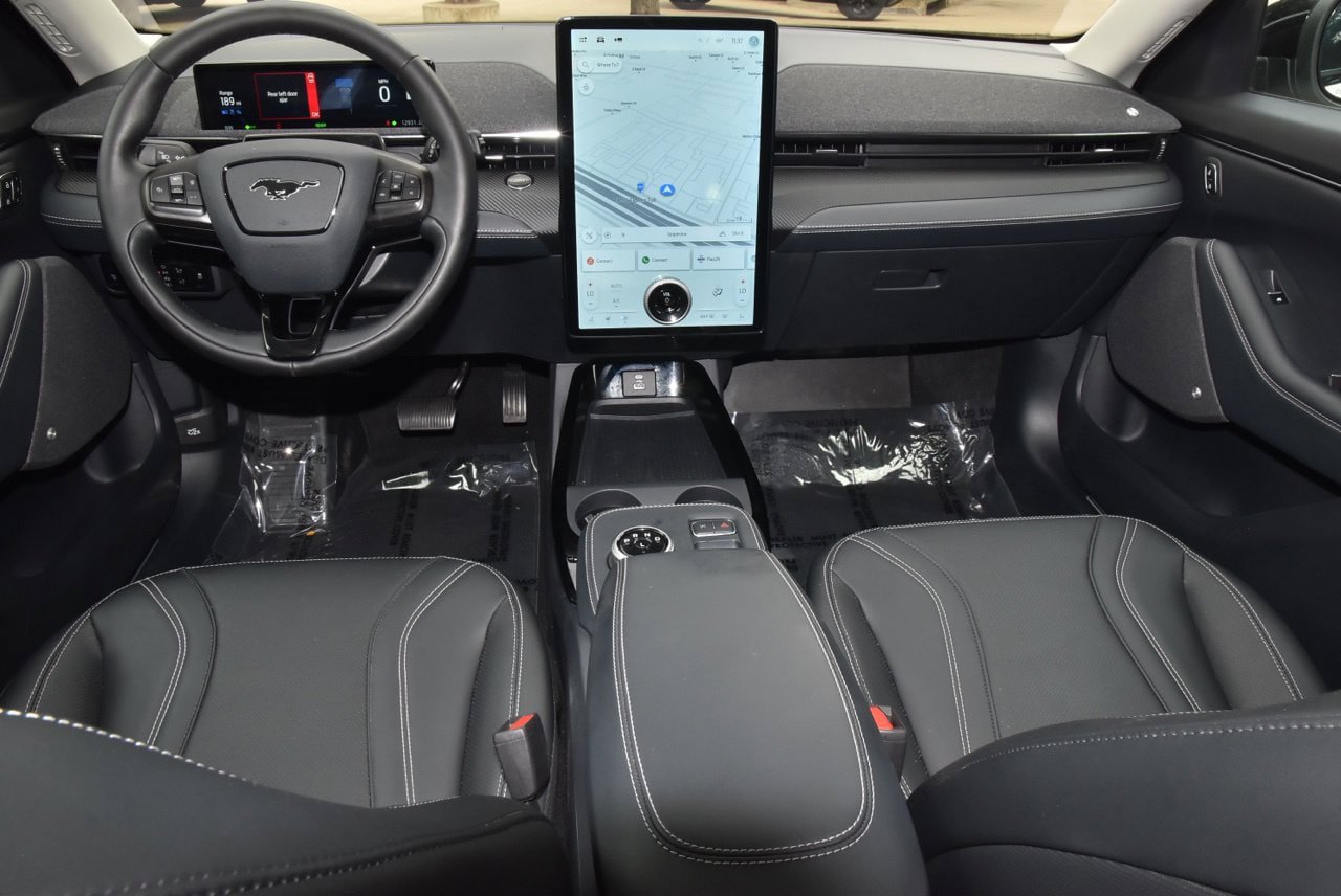 Certified 2023 Ford Mustang Mach-E Premium AWD/4WD image 16