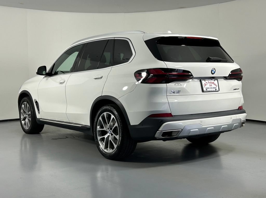 Used 2024 BMW X5 xDrive40i AWD/4WD image 5