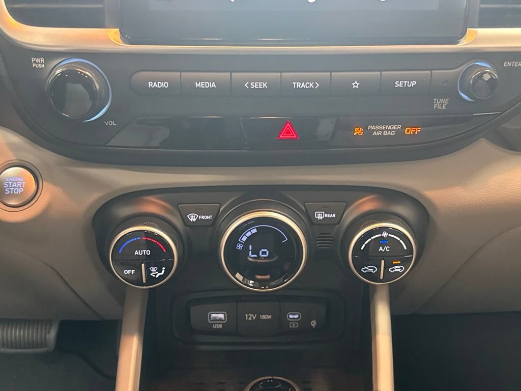 New 2026 Hyundai Venue SEL FWD image 16