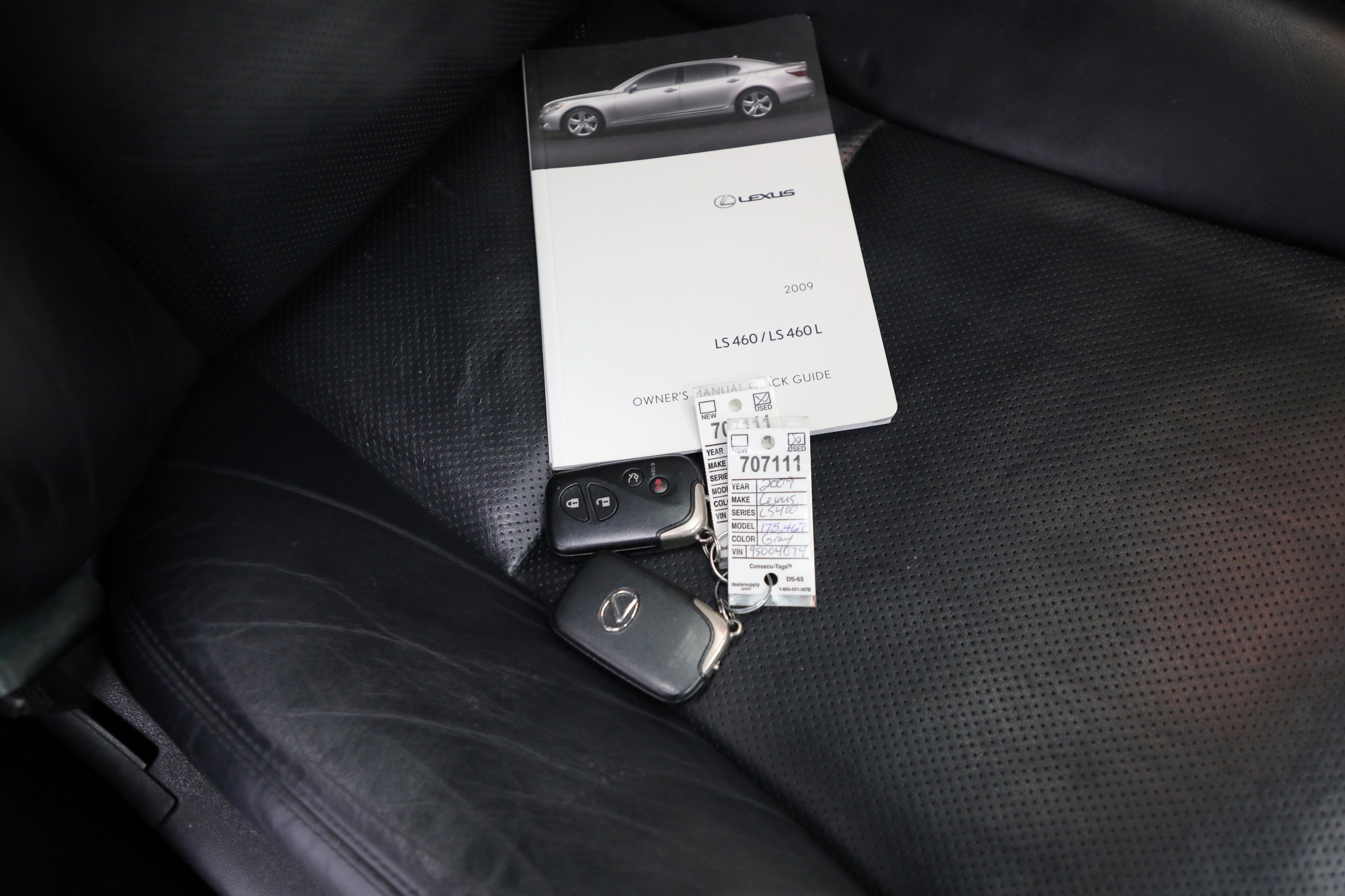 Used 2009 Lexus LS 460 AWD image 22