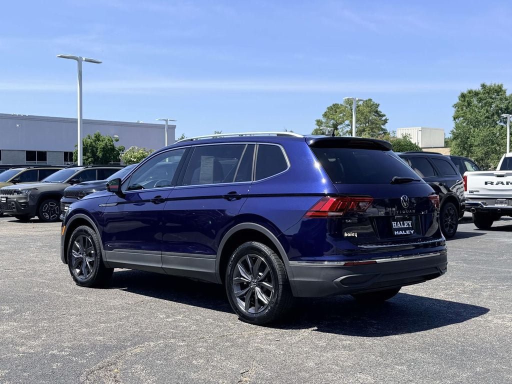 Used 2022 Volkswagen Tiguan SE AWD/4WD image 4
