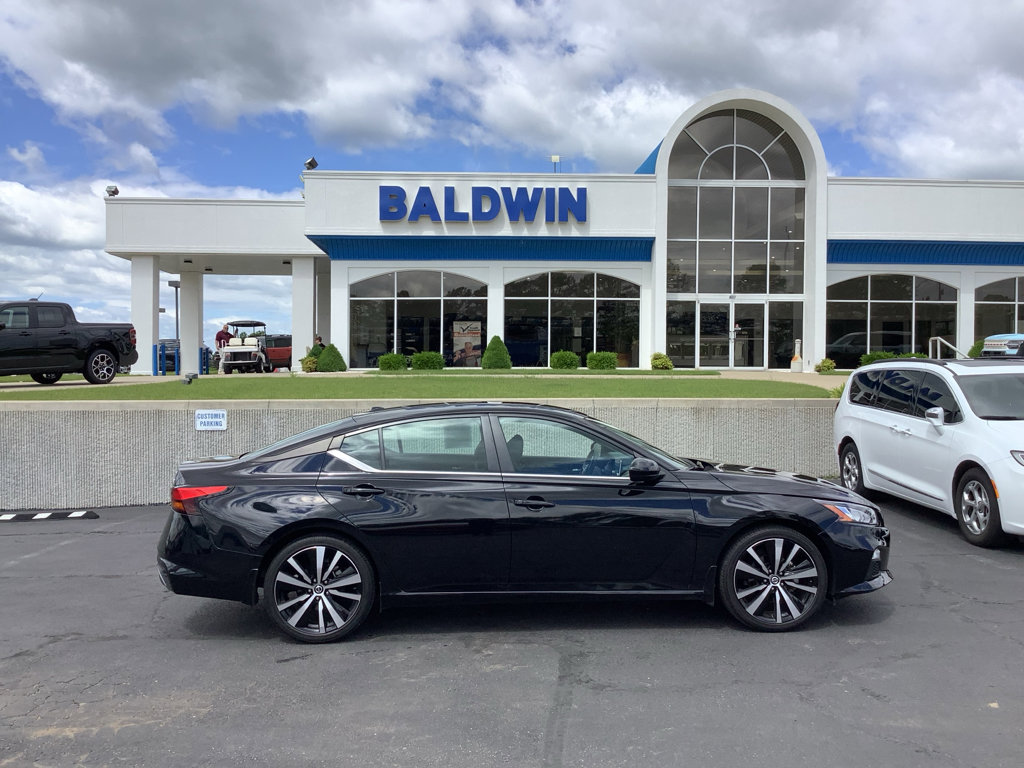 Used 2021 Nissan Altima 2.5 SR image 8