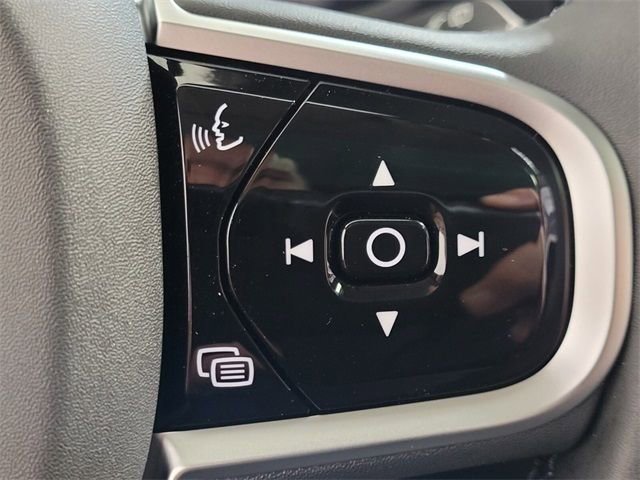 Certified 2026 Volvo V60 B5 Cross Country Plus w/ Protection Package Premier image 29