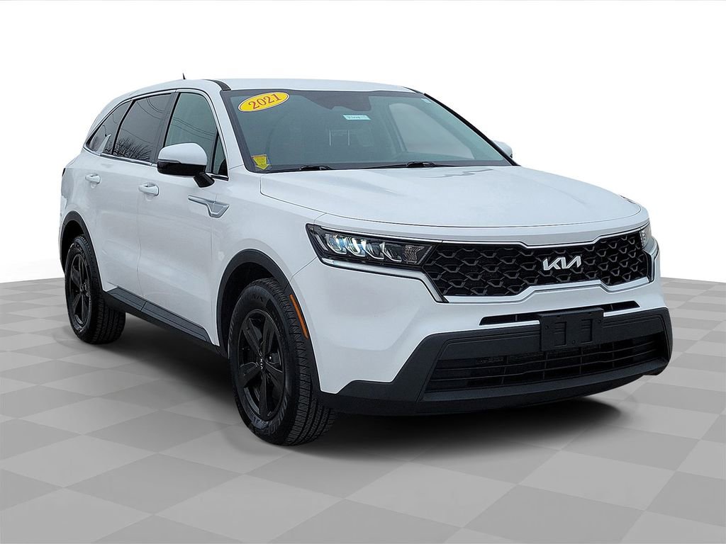 Used 2021 Kia Sorento LX image 3