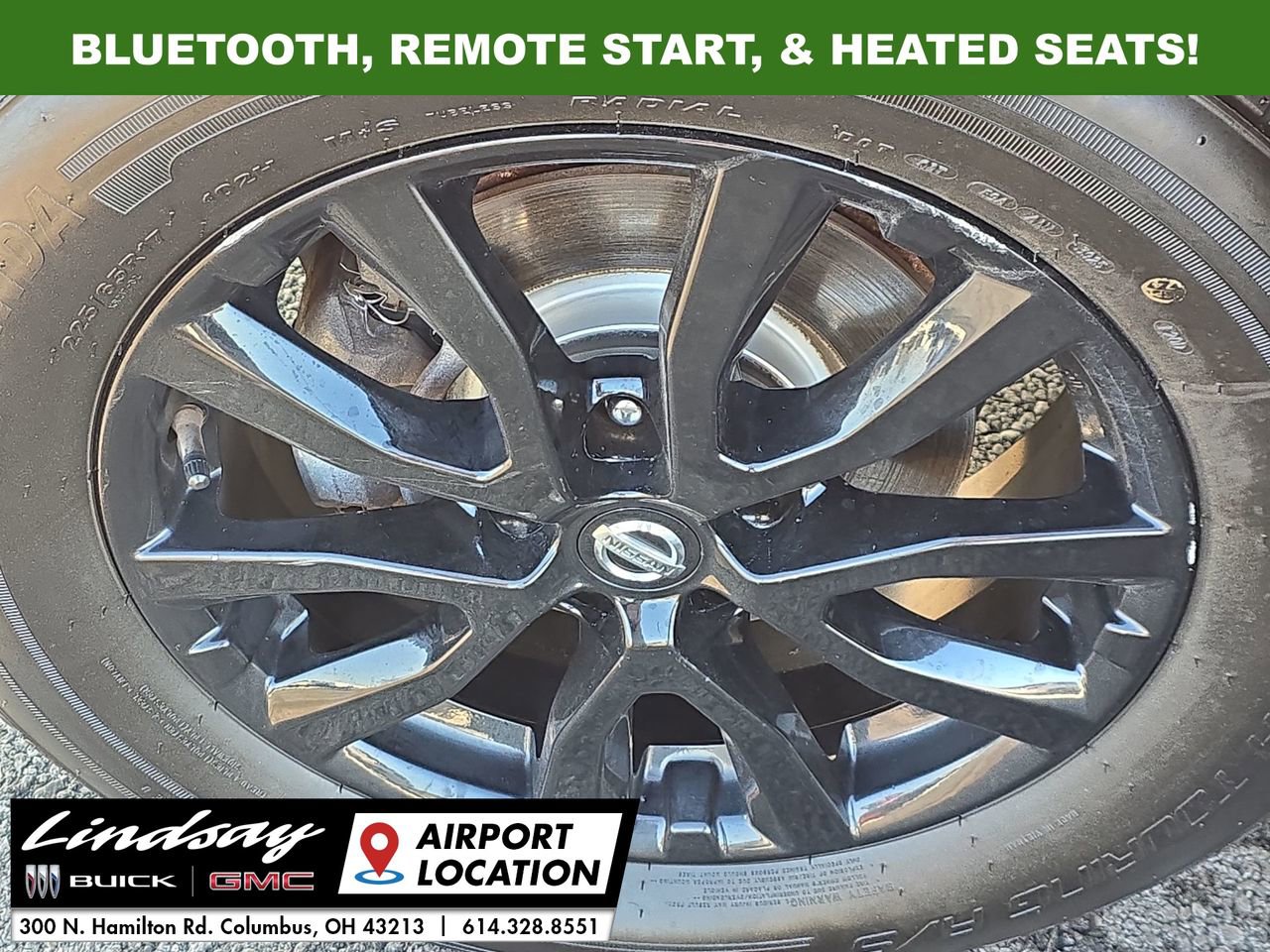 Used 2017 Nissan Rogue SV w/ Midnight Edition image 31