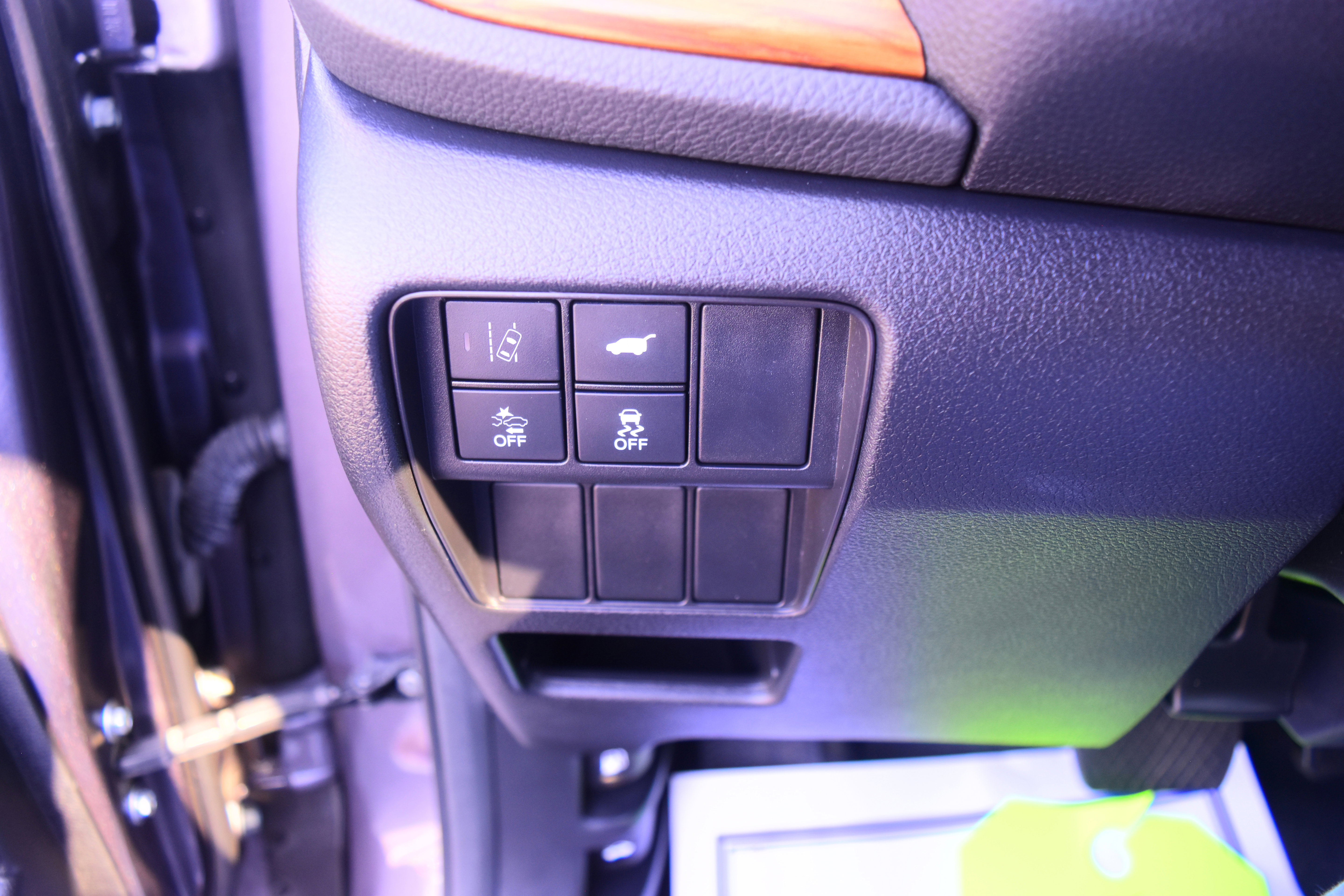 Certified 2018 Honda CR-V Touring image 17