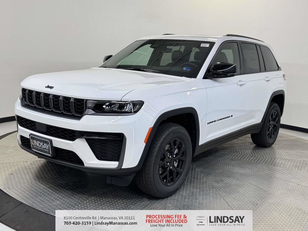 New 2026 Jeep Grand Cherokee Altitude AWD/4WD image 4