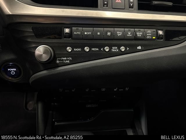 Used 2021 Lexus ES 300h w/ Accessory Package FWD image 16