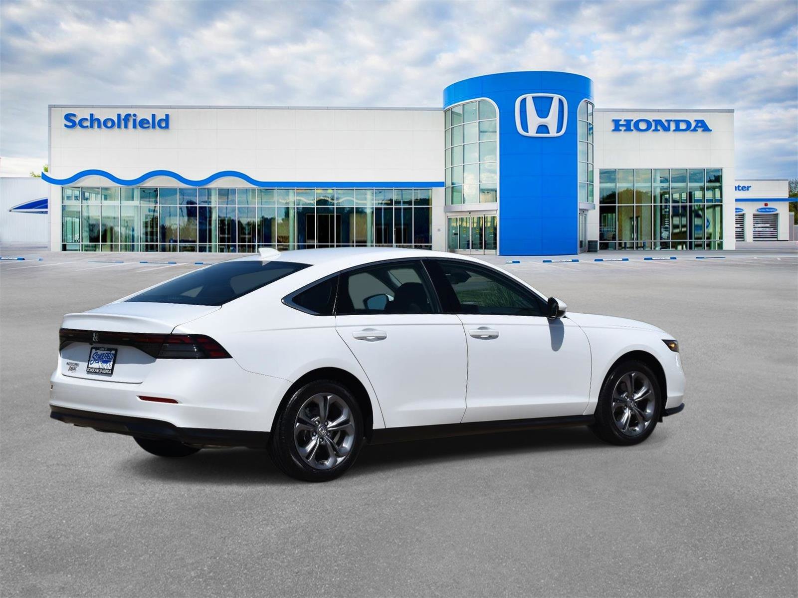 Used 2024 Honda Accord EX image 3