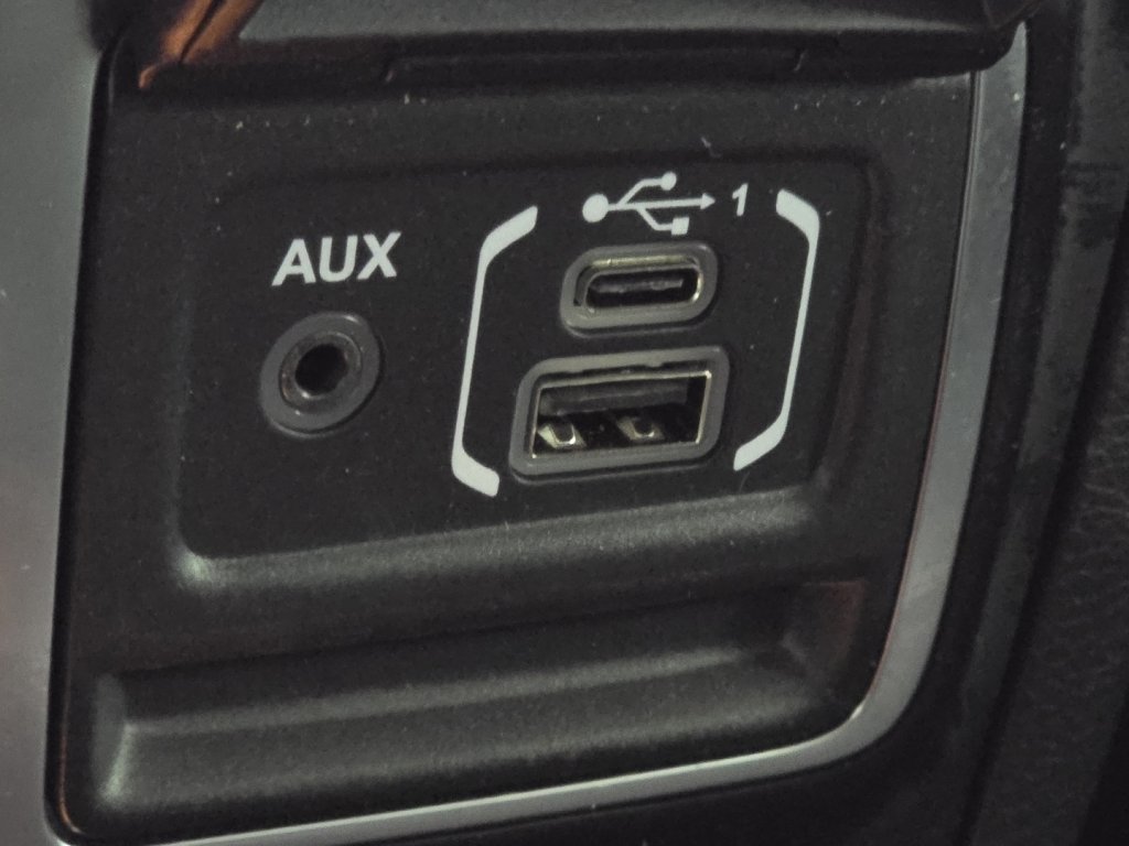 Used 2023 Jeep Gladiator Rubicon w/ LED Lighting Group image 30