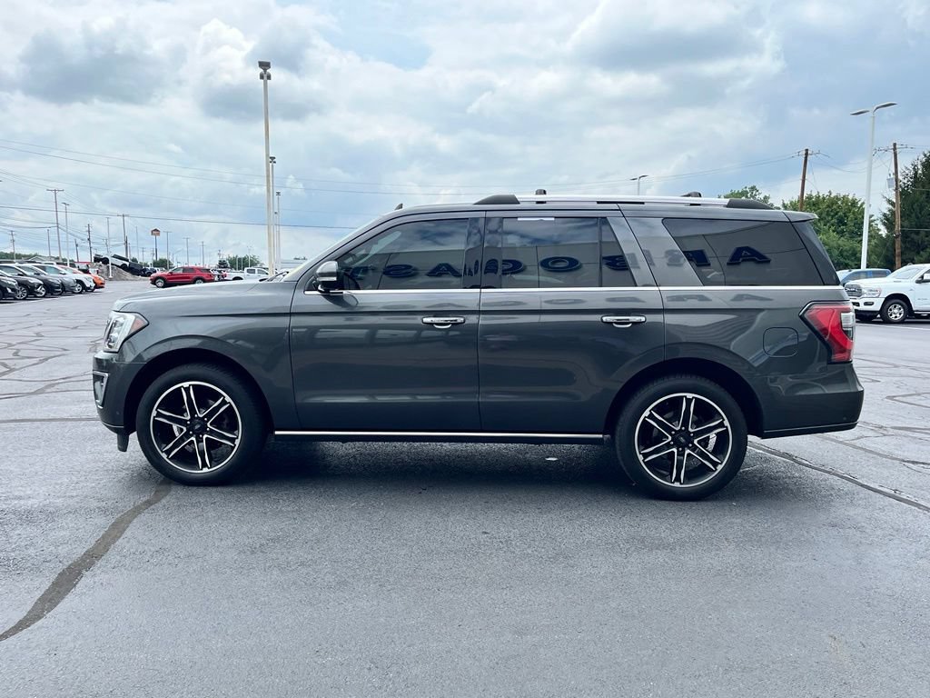 Used 2019 Ford Expedition Limited w/ Special Edition Package AWD/4WD image 4