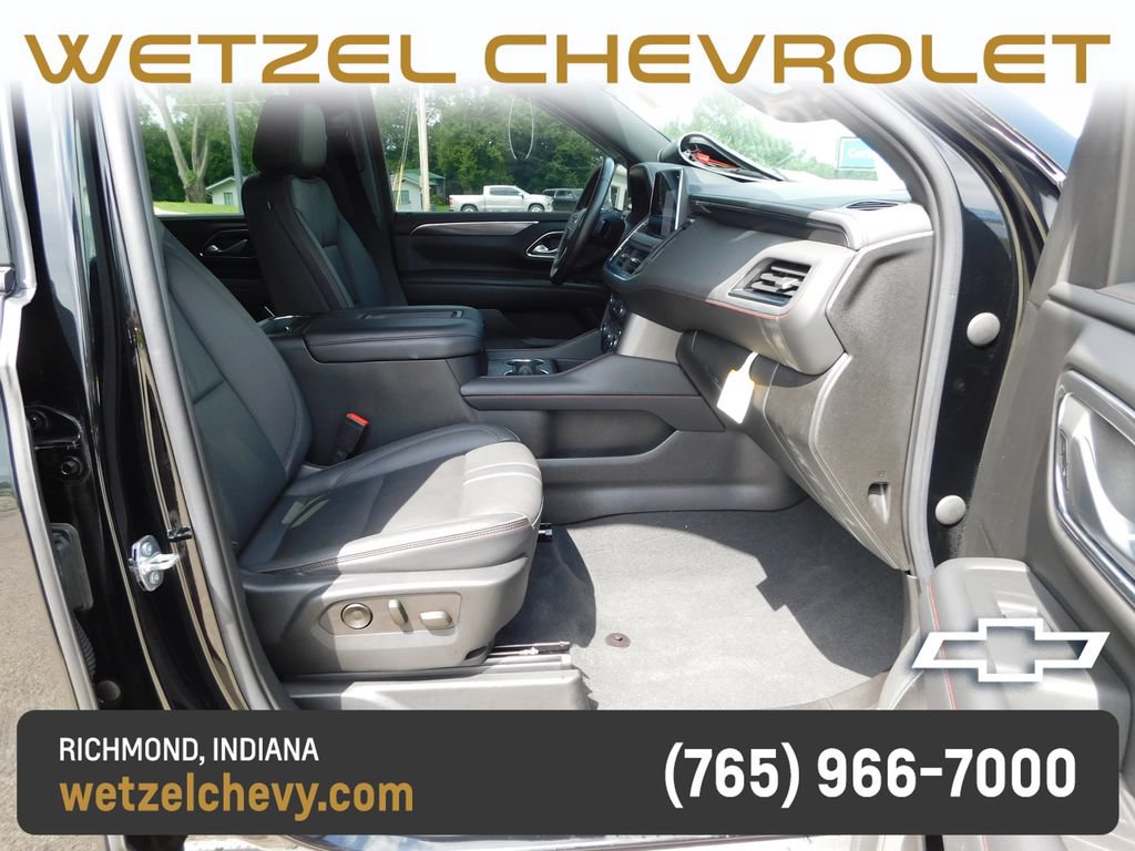 Certified 2022 Chevrolet Suburban RST w/ Luxury Package AWD/4WD image 19