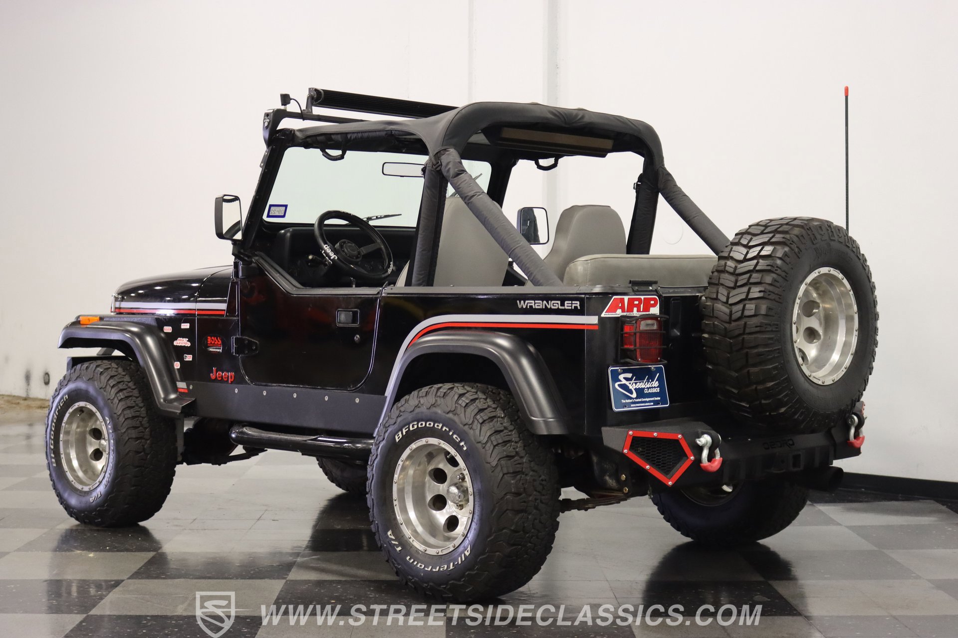 Used 1991 Jeep Wrangler 4WD image 7