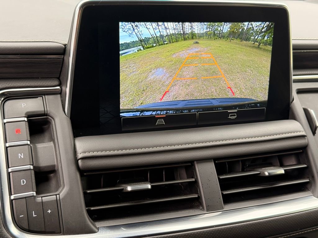 Used 2023 GMC Yukon SLT AWD/4WD image 18