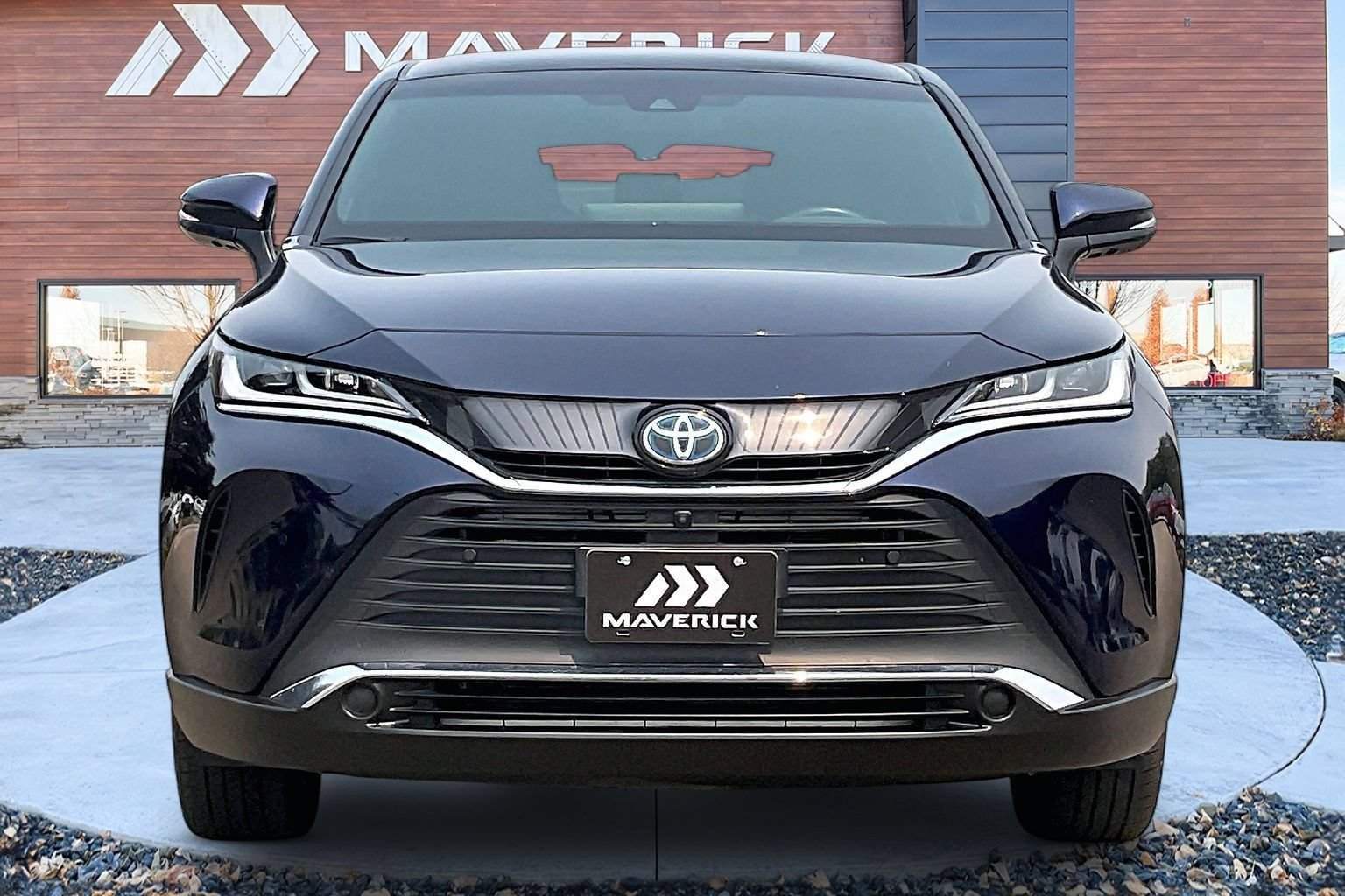 Used 2021 Toyota Venza Limited AWD/4WD image 2