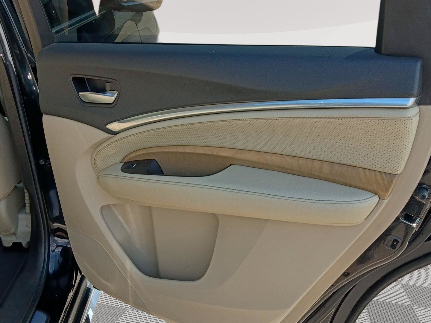 Used 2019 Acura MDX w/ Technology Package FWD image 15