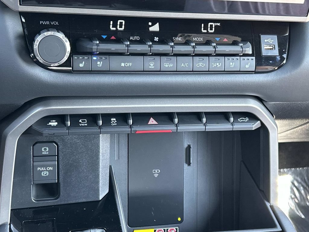 New 2026 Toyota Tundra Platinum AWD/4WD image 43