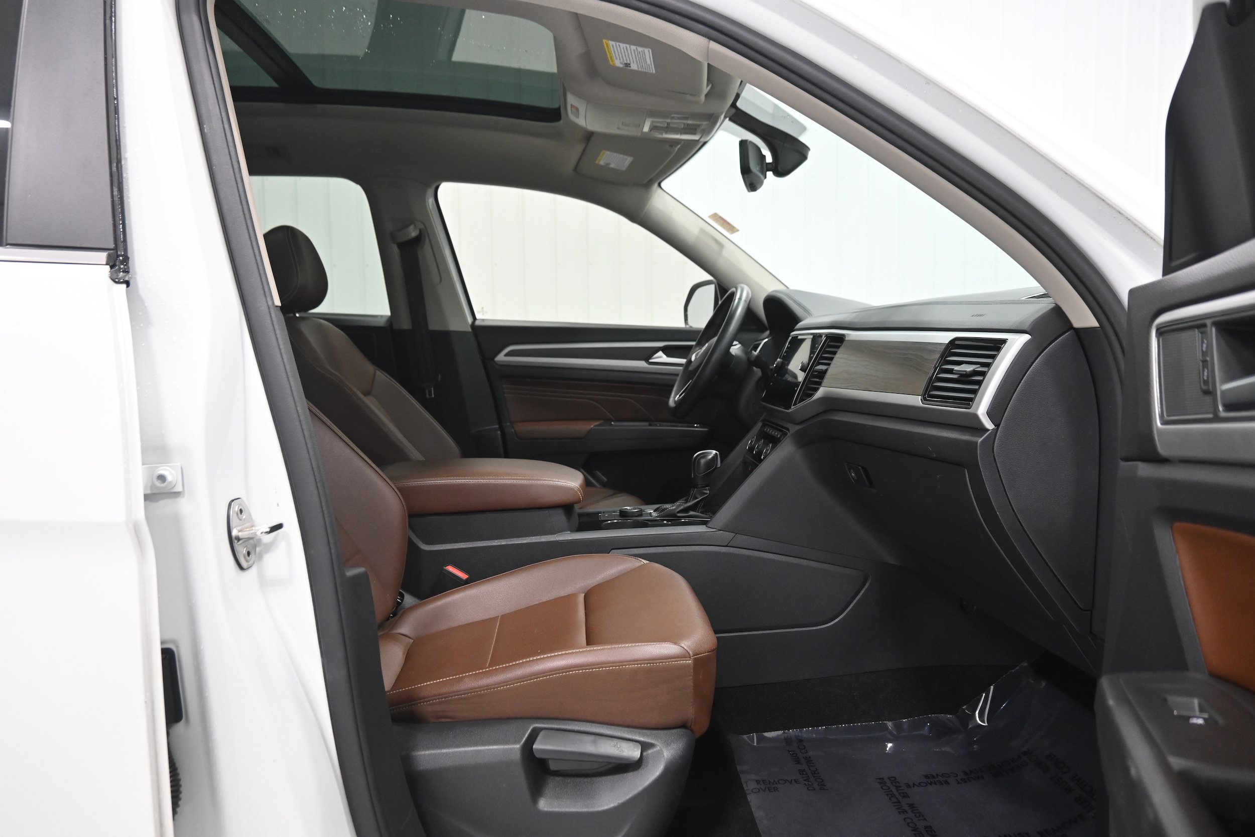 Used 2022 Volkswagen Atlas SE AWD/4WD image 30