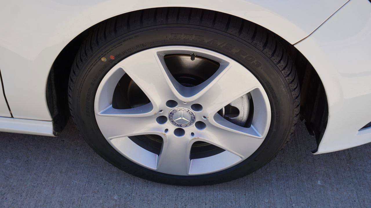 Used 2015 Mercedes-Benz CLA 250 image 12