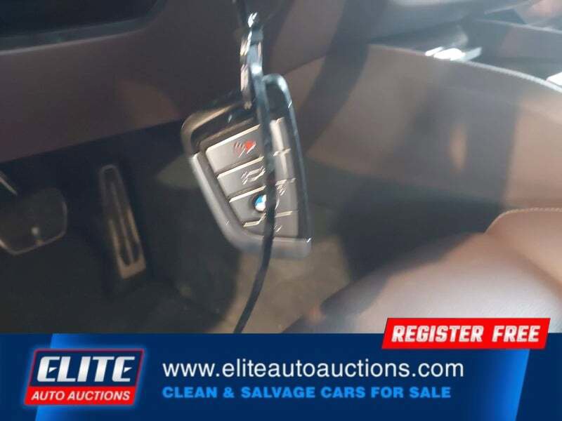 Used 2021 BMW M550i xDrive w/ Premium Package image 21