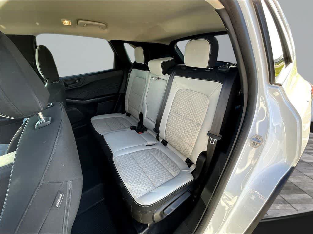 Used 2023 Ford Escape Active w/ Tech Pack #1 AWD/4WD image 24