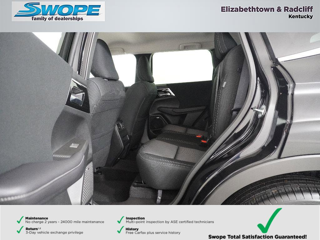 New 2026 Mitsubishi Outlander ES image 11