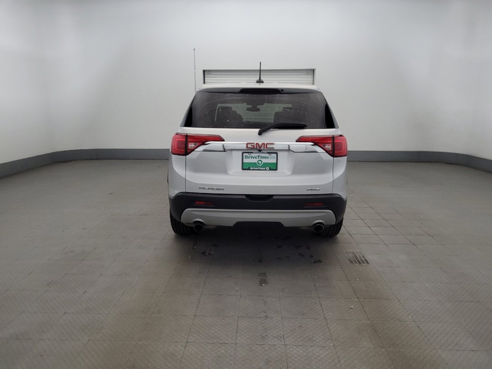 Used 2019 GMC Acadia SLE w/ LPO, Floor Liner Package AWD/4WD image 6