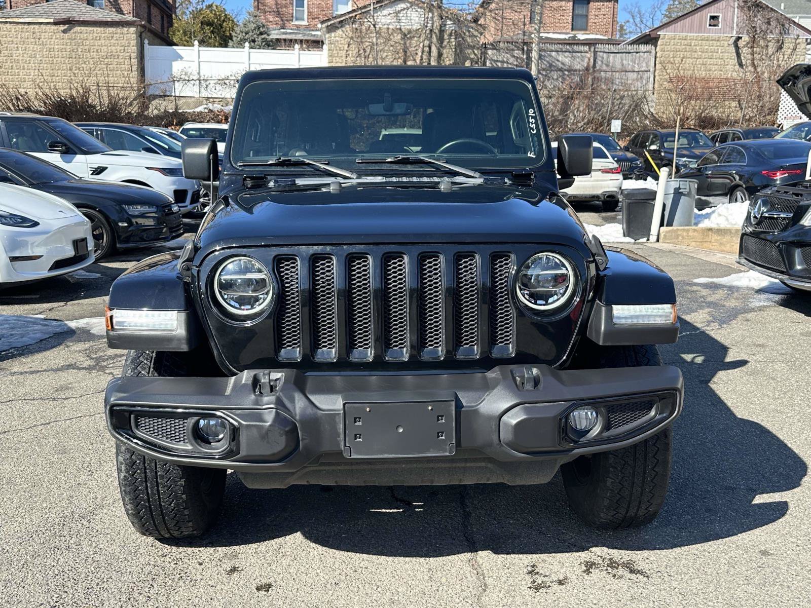Used 2021 Jeep Wrangler Unlimited Sahara AWD/4WD image 8