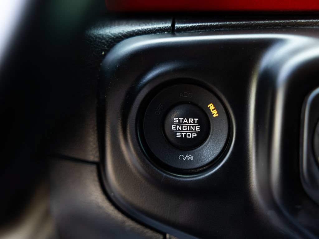 Used 2020 Jeep Wrangler Unlimited Rubicon AWD/4WD image 17