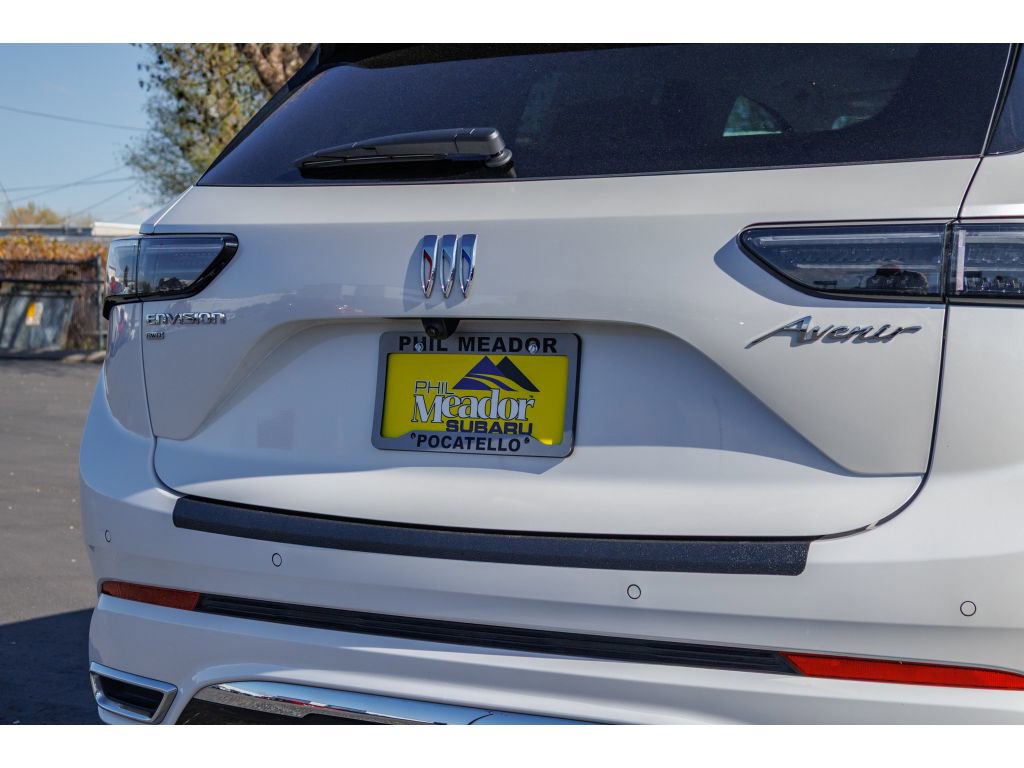 Used 2024 Buick Envision Avenir AWD/4WD image 29