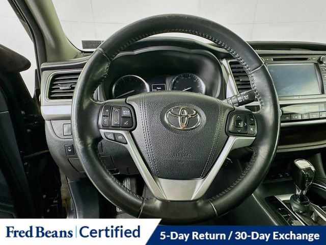 Used 2015 Toyota Highlander XLE image 13