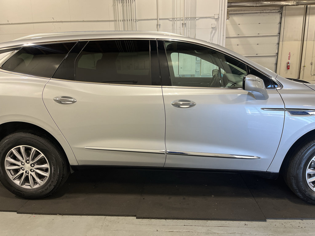 Certified 2022 Buick Enclave Premium AWD/4WD image 11