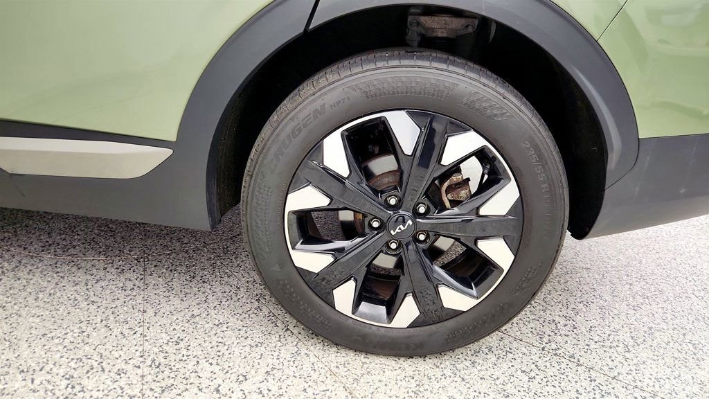 Used 2024 Kia Sportage X-Line w/ X-Line Premium Package AWD/4WD image 9